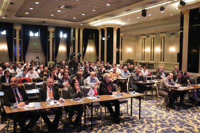 Bursa'da Omurga Cerrahisi Sempozyumu 23 ülkeden uzmanları bir araya getirdi