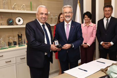 Şadi Özdemir görevi turgay Erdem’den devraldı