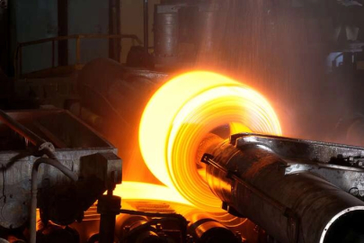 Sanayi üretimi yıllık yüzde 6,8 artarken, aylık yavaşladı