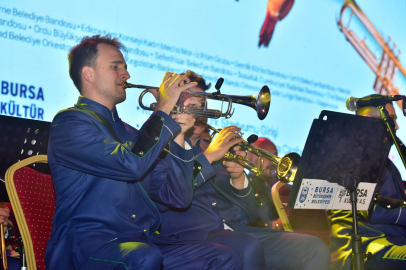 'Yeşil Bursa Uluslararası Bandolar Festivali'na coşkulu start