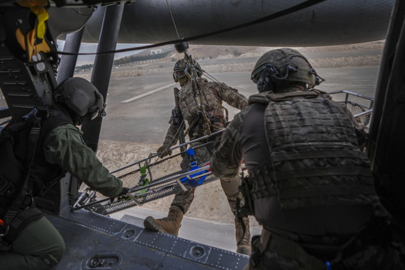 Muharip personele tıbbi görev... Kritik müdahalelere yeni yönetmelik