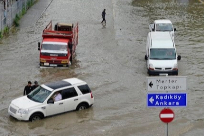 Meteoroloji uyardı: Sel, su baskını, doluya dikkat!