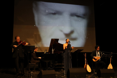 Nâzım Hikmet 124. yaşında Bursa Nilüfer'de konserle anıldı