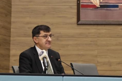 Kütahya'da Başkan Kahveci Halk Günü'nde sorunları dinledi