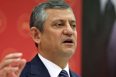 Özgür Özel'den Akın Gürlek yorumu!