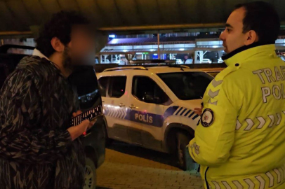 Bursa'da alkollü ve ehliyetsiz yakalanınca kız arkadaşıma öğretiyordum dedi