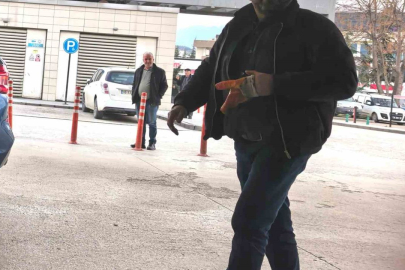 Bursa'da metal atölyesinde feci kaza: İşçinin 2 parmağı koptu