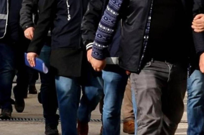 Suç örgütlerine bilgi sızdıran 9'u polis 17 kişiye gözaltı