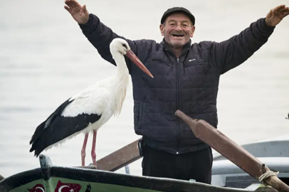 Bu sene bir ilk mi yaşanacak? Eşi geldi, Adem Amca'nın Yaren leylek nöbeti başladı