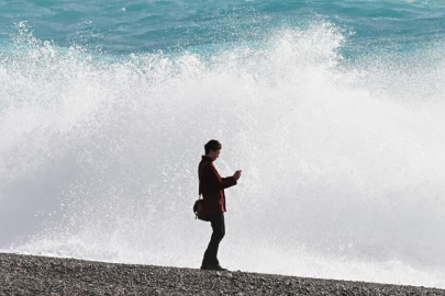 Denizlerde fırtına uyarısı