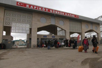 Türkiye-İran sınır kapılarında günübirlik yolcu geçişleri durduruldu