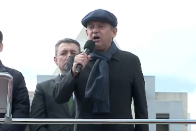 CHP lideri Özgür Özel Karaman'da konuşuyor