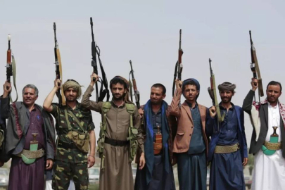 İran savaşına Yemen de dahil oldu! İsrail'e füze fırlattılar