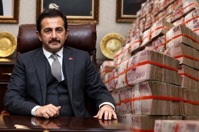 Eski Bakan Yardımcısı Mustafa Aksu, fon soruşturmasında tutuklandı