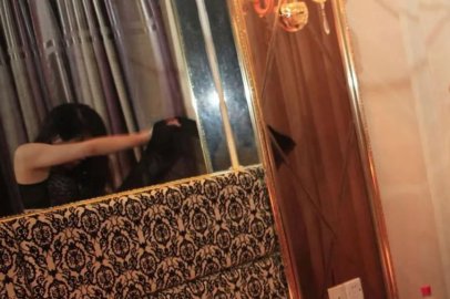 Fuhuş pazarlığının yazışmaları sızdı! 2 saat için istedikleri ücret fena...