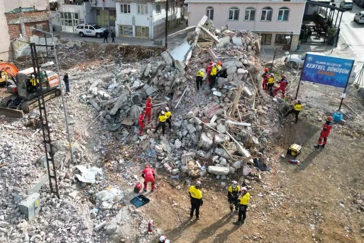 Bursa’da nefes kesen deprem tatbikatı