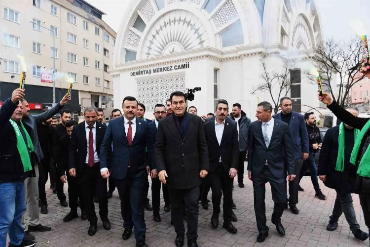 Bursa Demirtaş’ta Başkan Dündar’a büyük destek