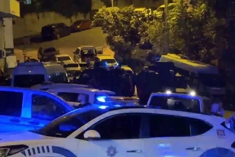 İstanbul'da polislere ateş açtılar