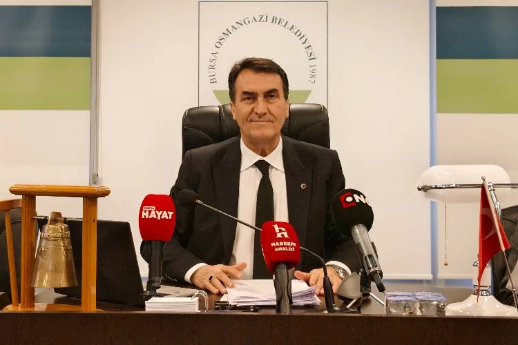 Osmangazi belediyesinin 2019-2024 döneminin sondan bir önceki meclis toplantısı gerçekleştiriliyor