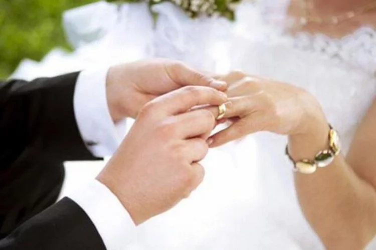 Yargıtay'dan yeni evlenecekleri ilgilendiren emsal karar